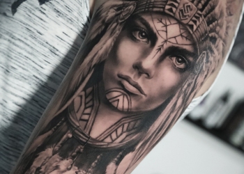 Native-Indian-girl-indian-indianer-feder-tattoo-1
